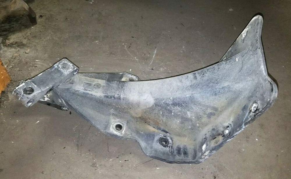 KENWORTH T2000 LEAF SPRING HANGER A85-1200-1