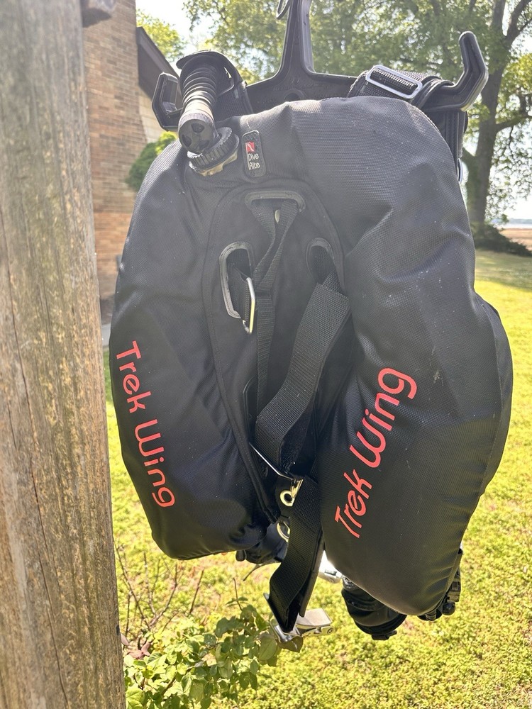 Dive Rite Tech BC size S/M Black And Blue…