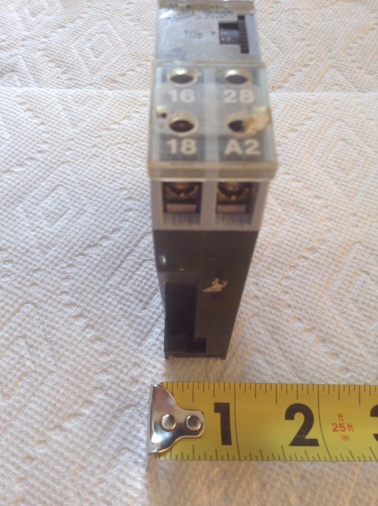 Tesch E67.3X62 Timer 24VDC