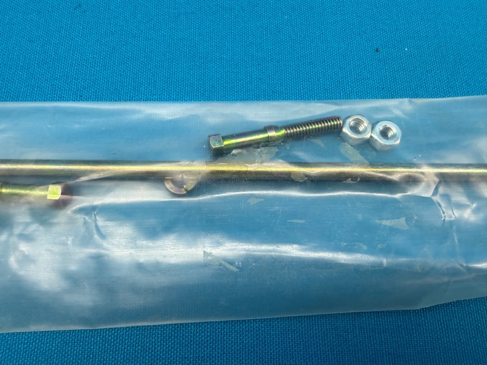 Peterbilt 32068BRK Low Air Leaf Spring Linkage Kit Assembly