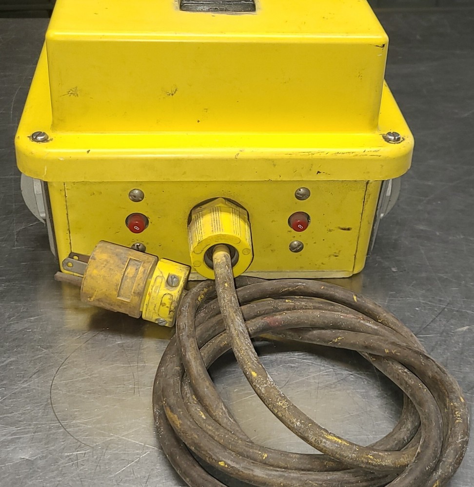 Daniel Woodhead 1640 Safeway **Used**