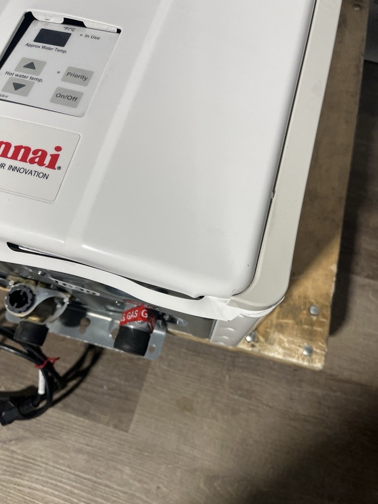 Rinnai V75iN Indoor Tankless Water Heater 180k BTU Natural Gas (B-29 #1639)