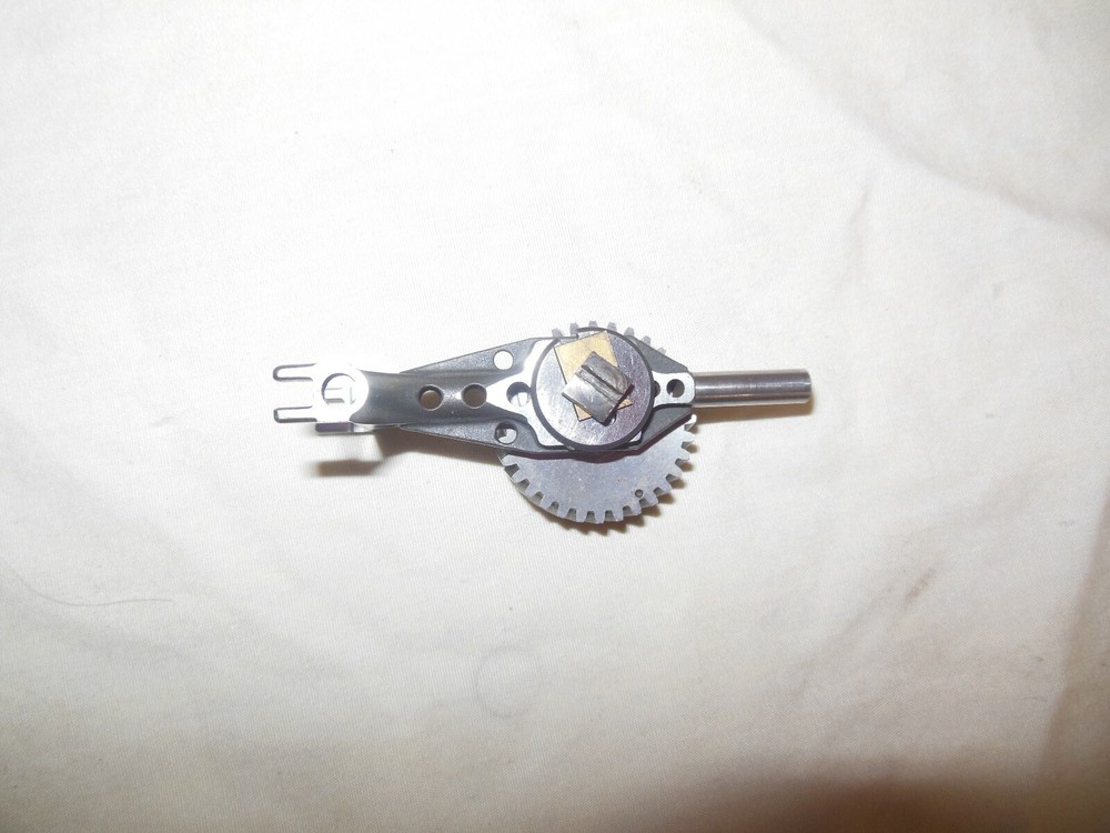 MITCHELL G.C. PULL DOWN & GEAR ARRI