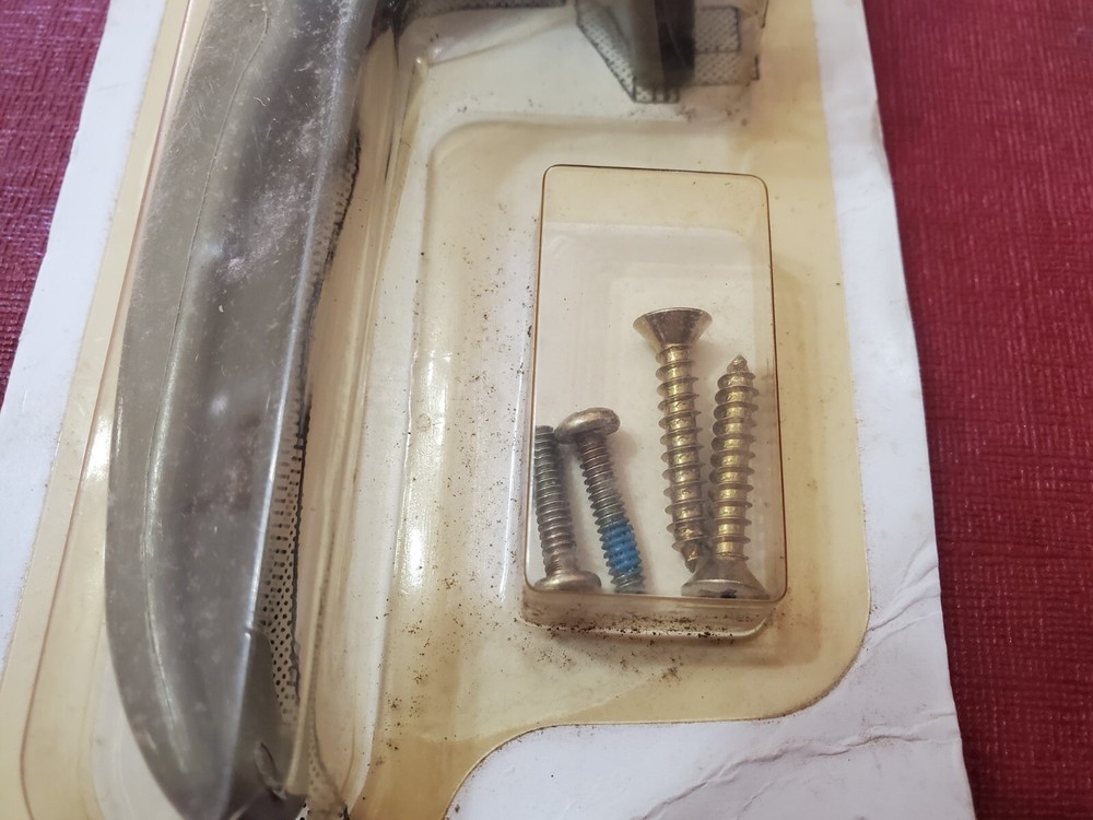 Vintage 1991 Andersen Grey Perma Shield Gliding Window Lock Handle W Hardware