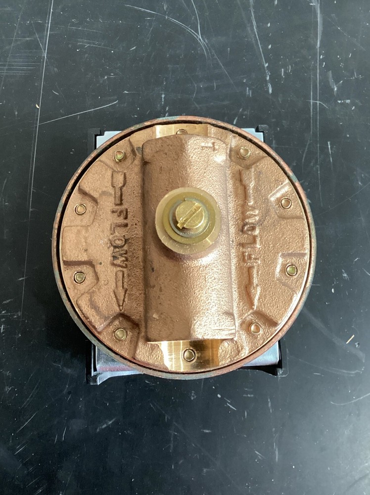 McDonnell & Miller Flow Switch 1/2 NPT FS1 W12