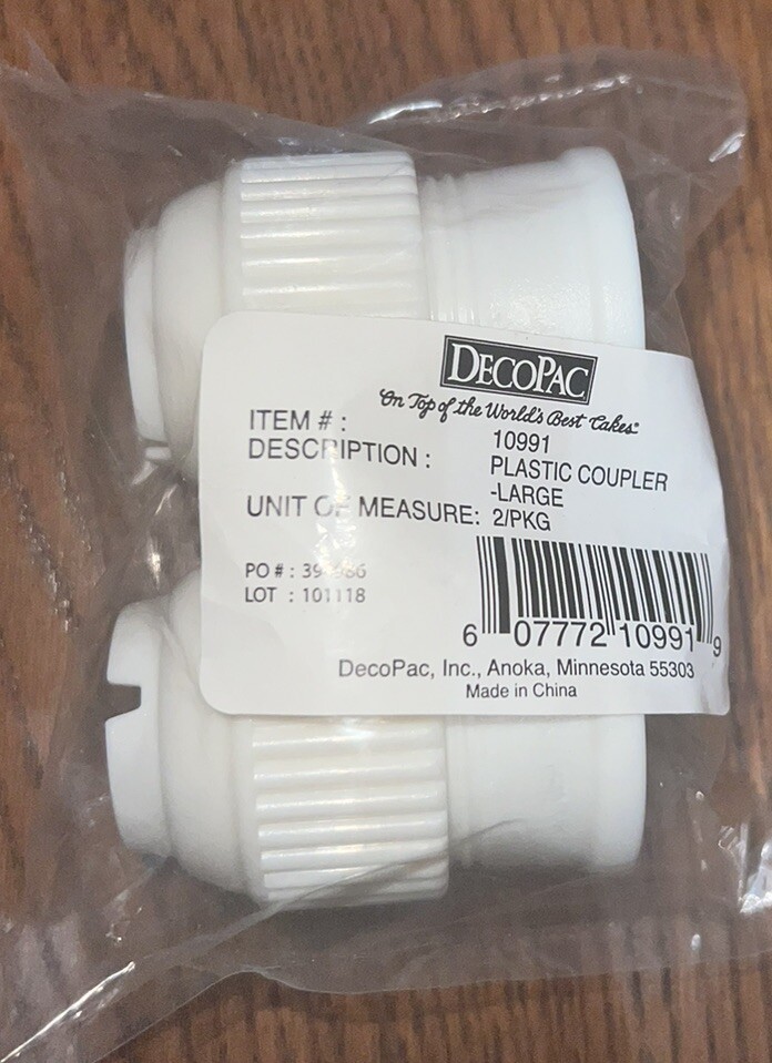 DecoPac Plastic Coupler Large Item 10991 2/PKG