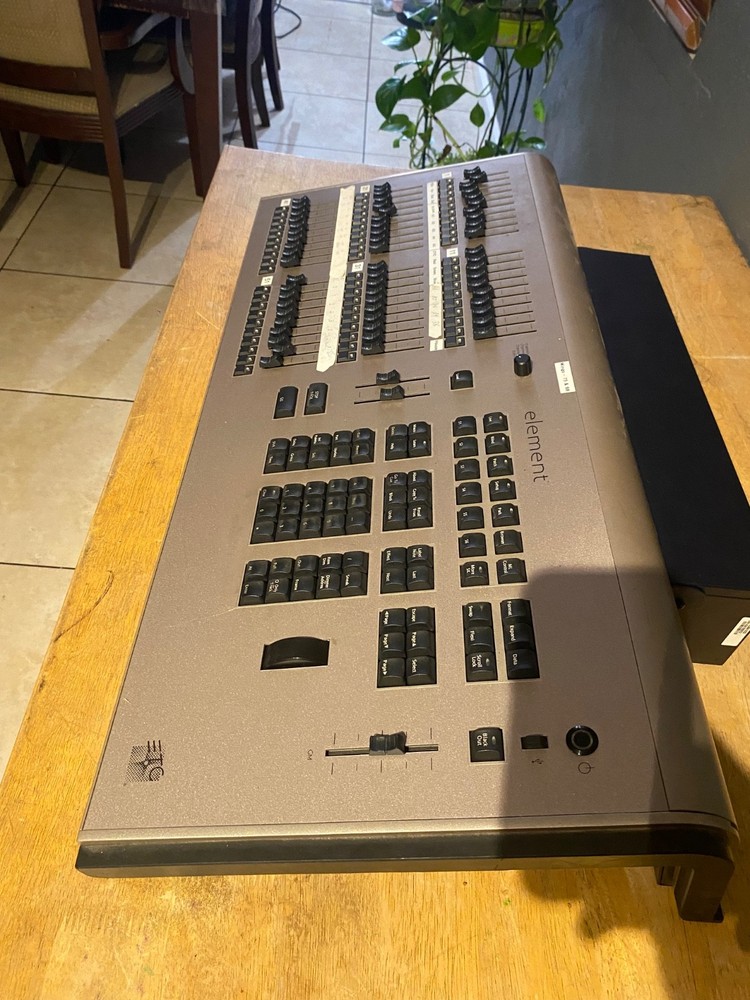 ETC Element Console 60 Channel