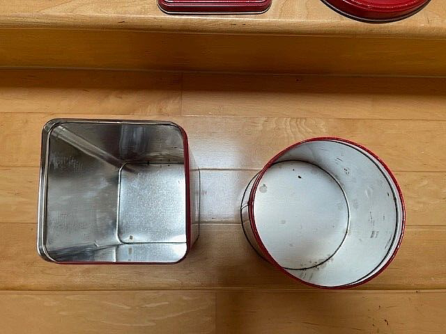 Nabisco Ritz Cracker Tin Container Set Of 2-1977 & 1987