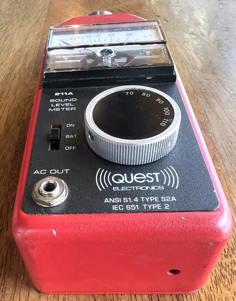 Quest Electronics Sound Level Meter Model 211A