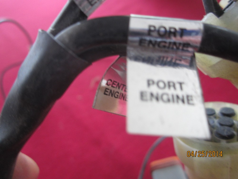 SUZUKI PORT/STARBOARD ENGINES CONNECTION