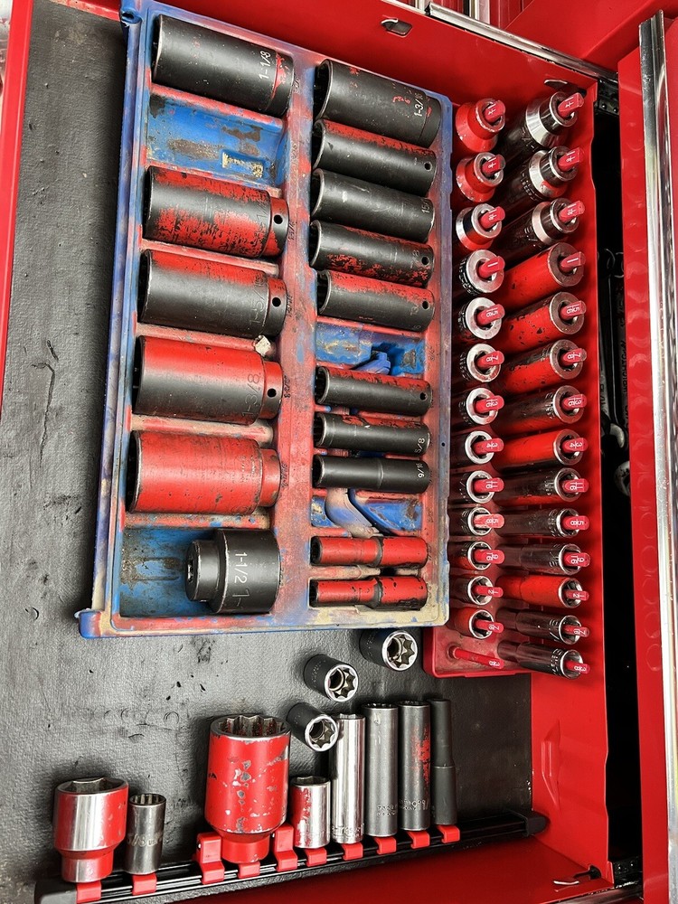 Toolbox w/ Custom Cart & Tools