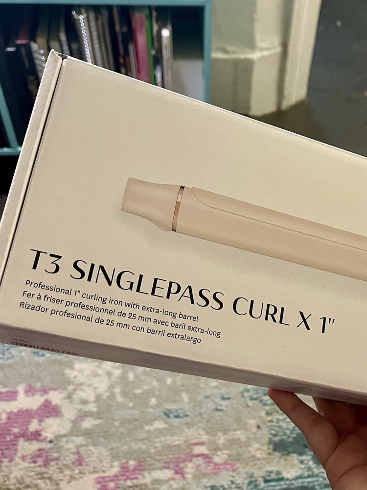 T3 SinglePass Curl X 1" Curling Iron Digital Tech Extra-Long Barrel 9 Settings