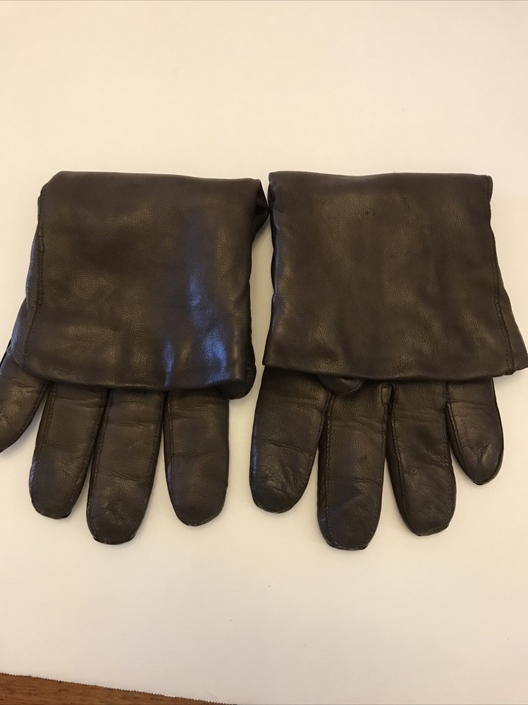beautiful brown lady gloves medium length 
