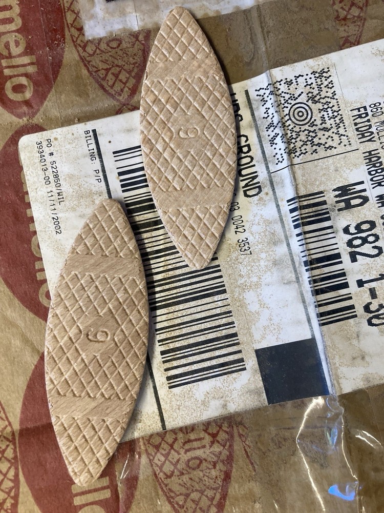 Lamelo # 6 Biscuits. Discontinued