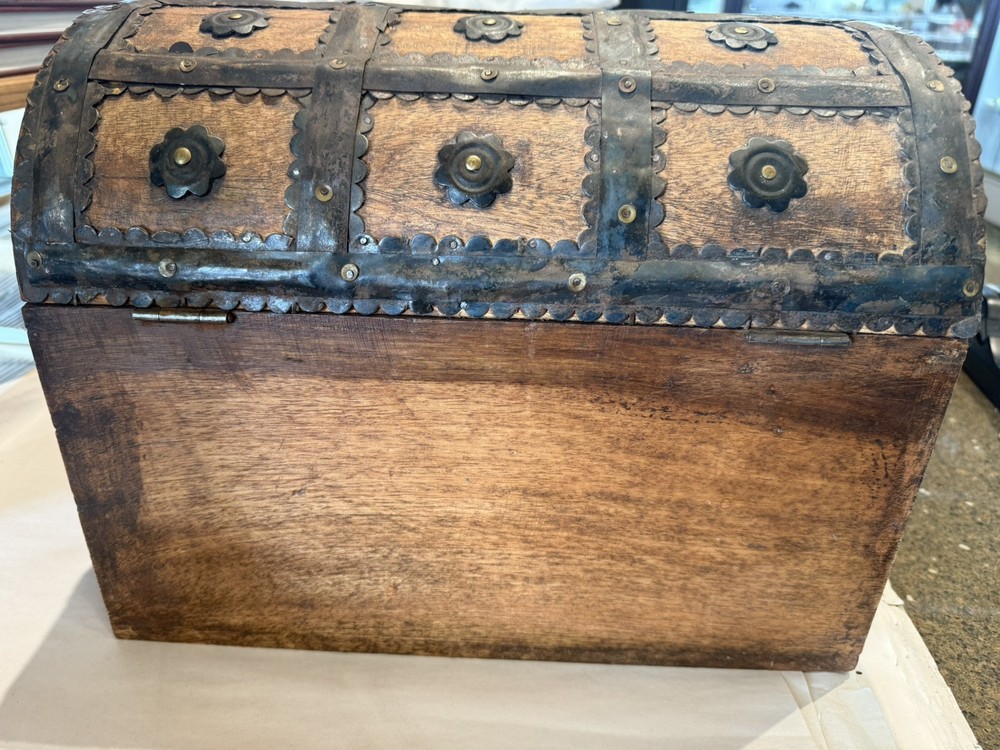 Great Small Vintage Dome Crest With Drawer