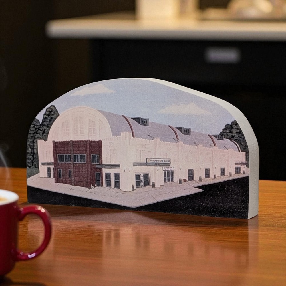 Hershey Park Arena Replica , Ron Edelheiser's Illusions Studios