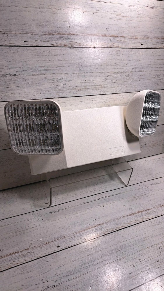 Lighting Basics LED Emergency Light, Emergency Lighting with Dual Adjustable LED