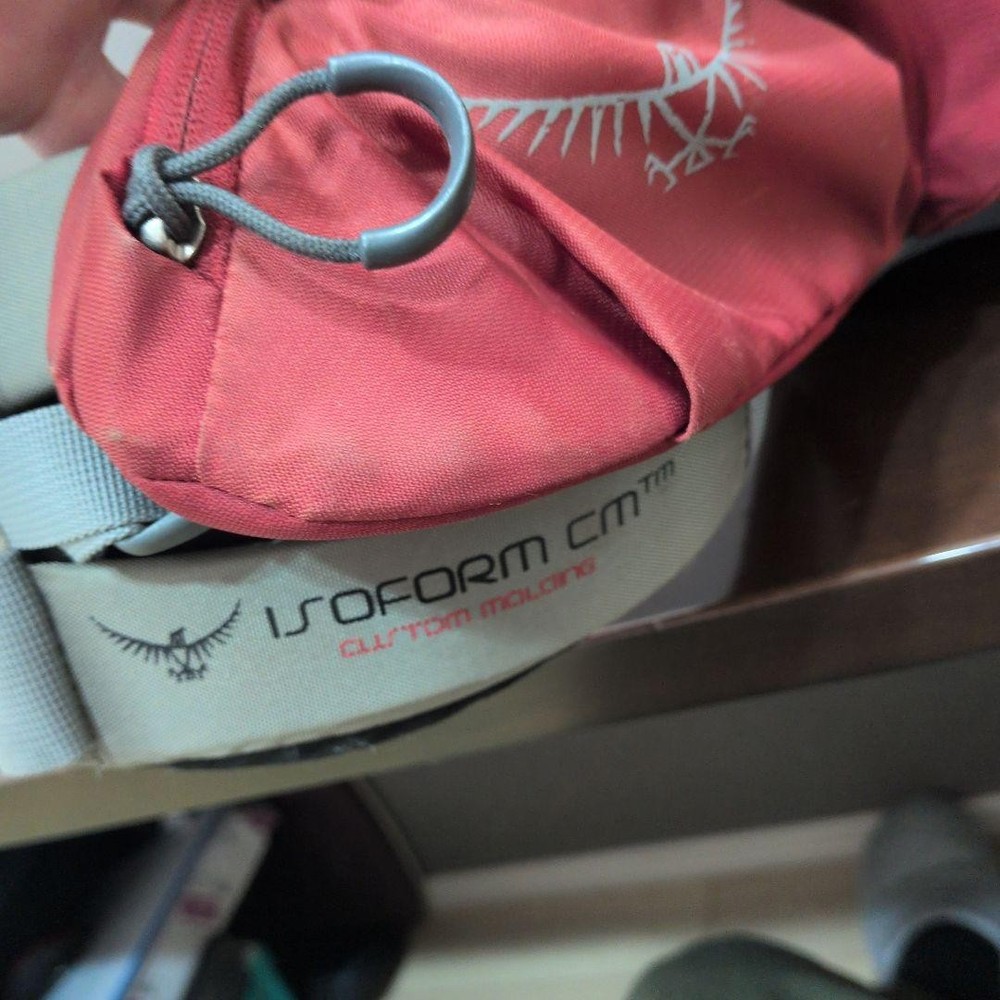 Osprey Aether 60 Backpack Large Capacity Trekking Climbing Used