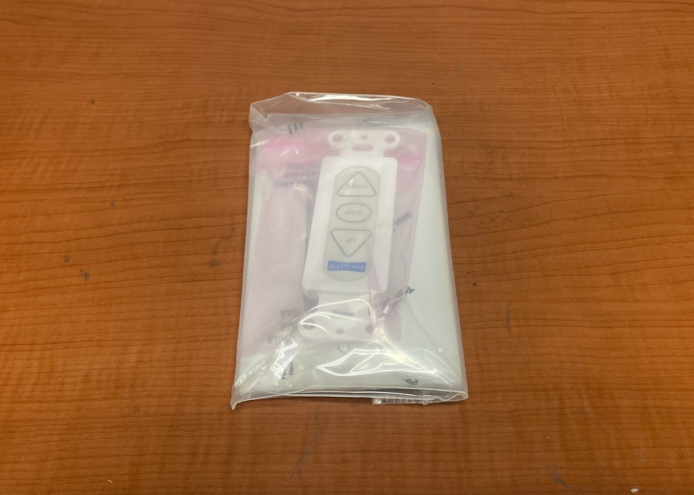 Legrand Da-Lite 40975 Extra Three Button Low Voltage Control LVC Switch