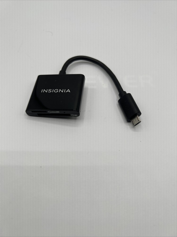 Memory Card Reader Micro USB SD & Micro SD Card Reader Insignia