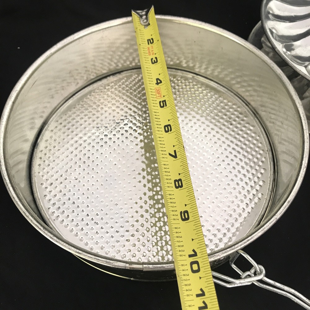 Vintage Springform Pan Fluted Insert Bakeware Made in Brazil￼ 10" 25cm Baking