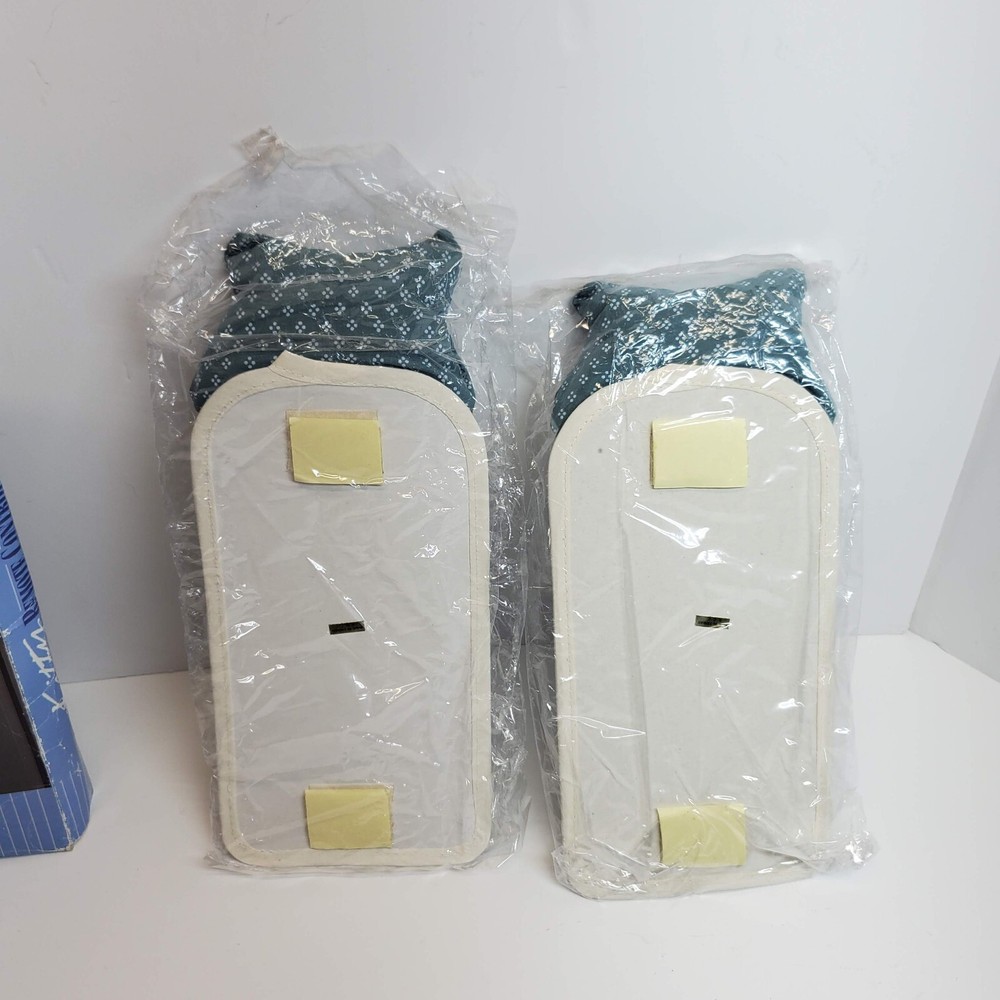 Vintage Kitty Cat Remote Control Holder 2 Pack