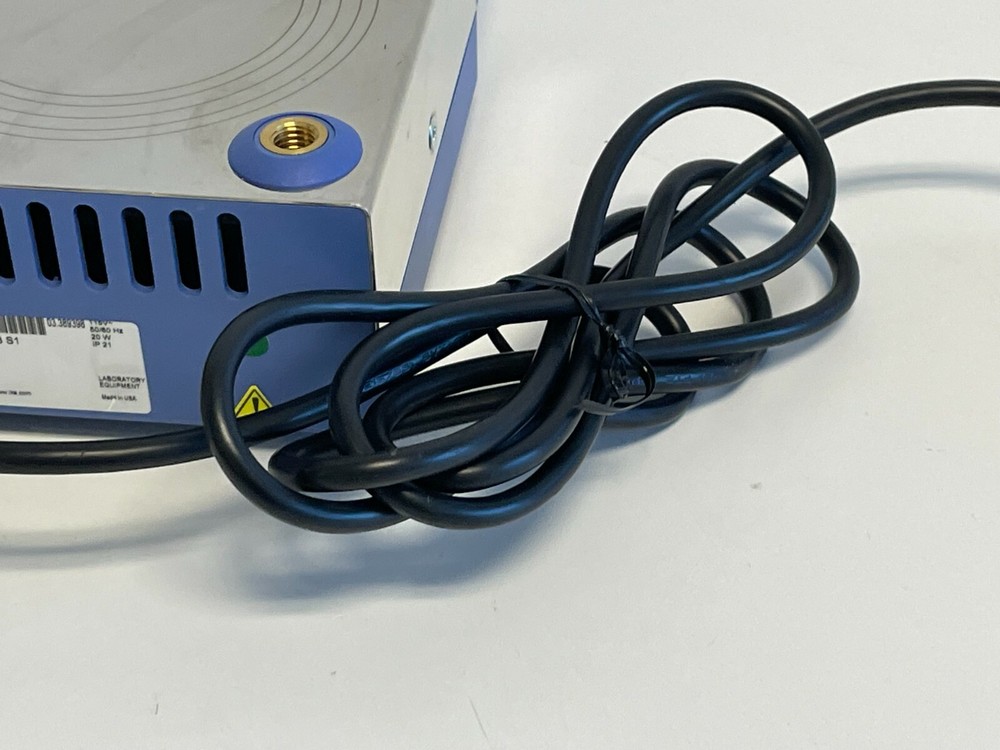 IKA / WERKE KMO 2 B S1 KMO2 BASIC MAGNETIC STIRRER