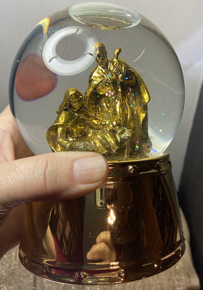 5”Musical Nativity scene water Globe. Perfect for gift