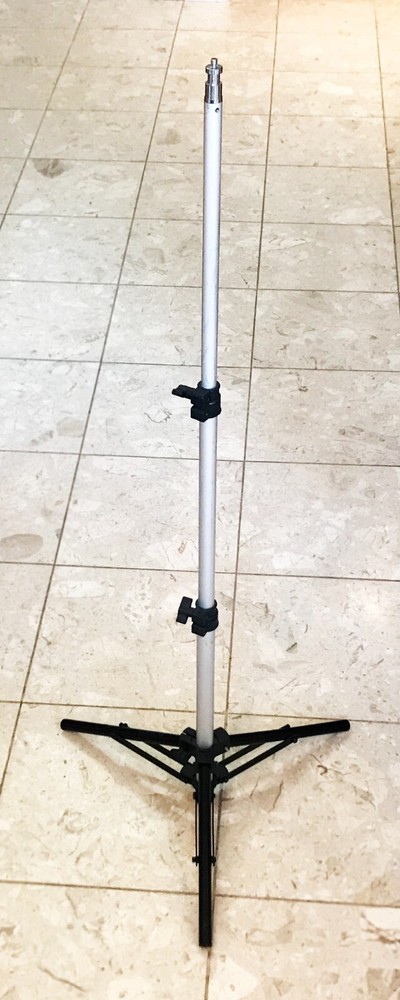 JTL 300 Backlight Stand 3 section / 42" high