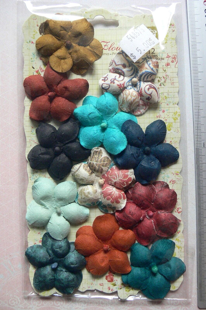 MARRI COLLECTION REFLECTIONS - 12 Paper Flower Mix with Centres 40mm PRIMA EBRB