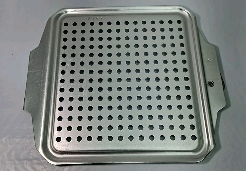 MUELLER GENESIS TOP & BOTTOM RETENTION PLATES FOR STERILIZATION Tray Container