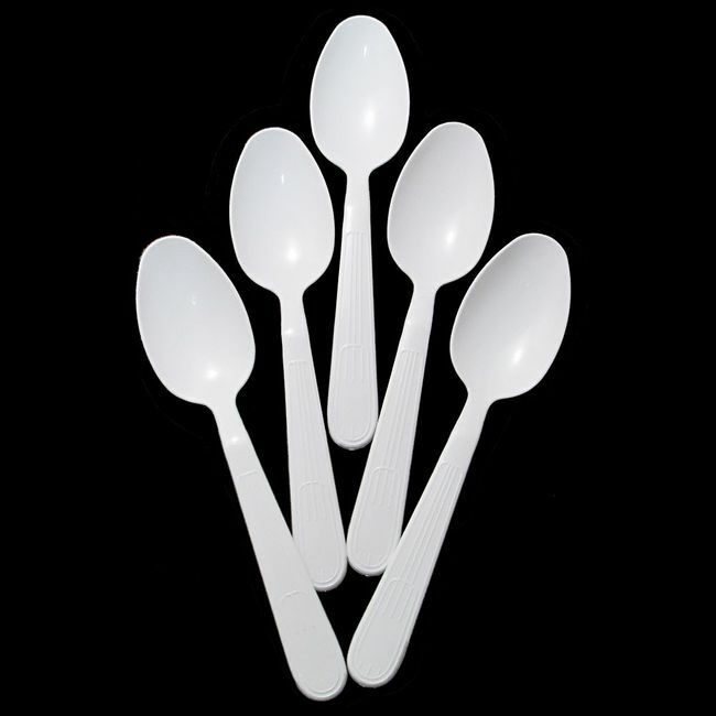 Heavy Duty Disposable Plastic Spoons - 500 Spoons/Case - Kuki Collection