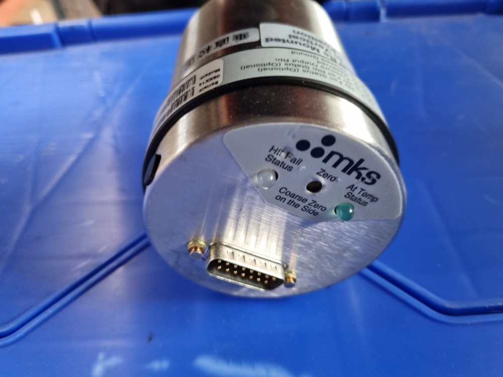 MKS E28FRETDF2P 33.33PA BARATRON ETCH MANOMETER (r1s2.3)