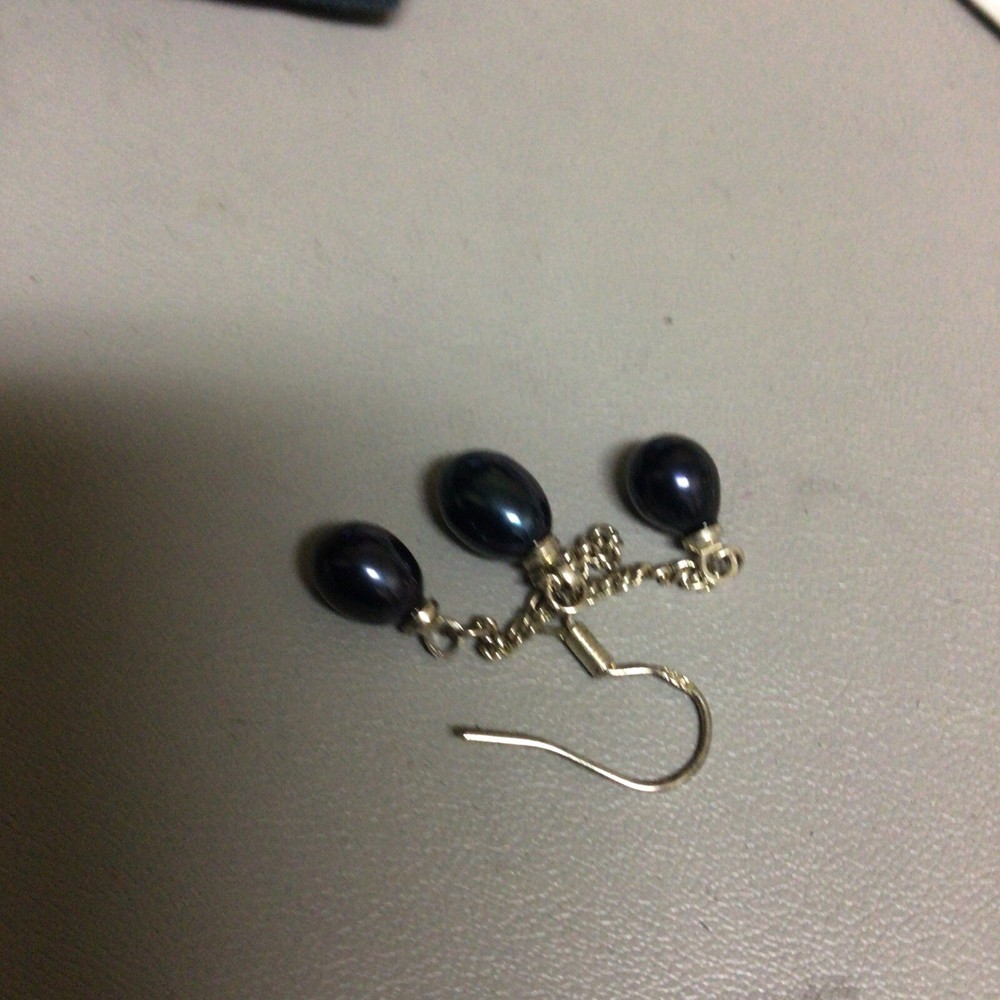 Pacific Pearls Make Waves Earrings 2 Sets