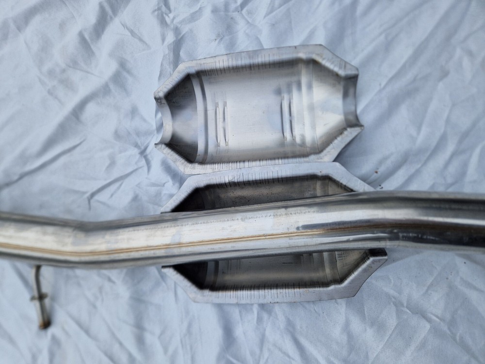 Exhaust Cat Shell