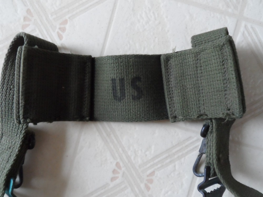 VINTAGE VN ERA STRAP ASSEMBLY FIELD PACK ASSEMBLY