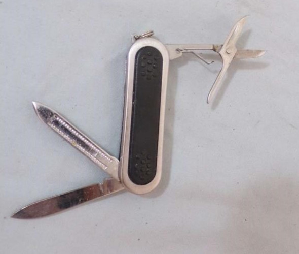 Lot of 4 Multi-function Knives, Including Kamp King
