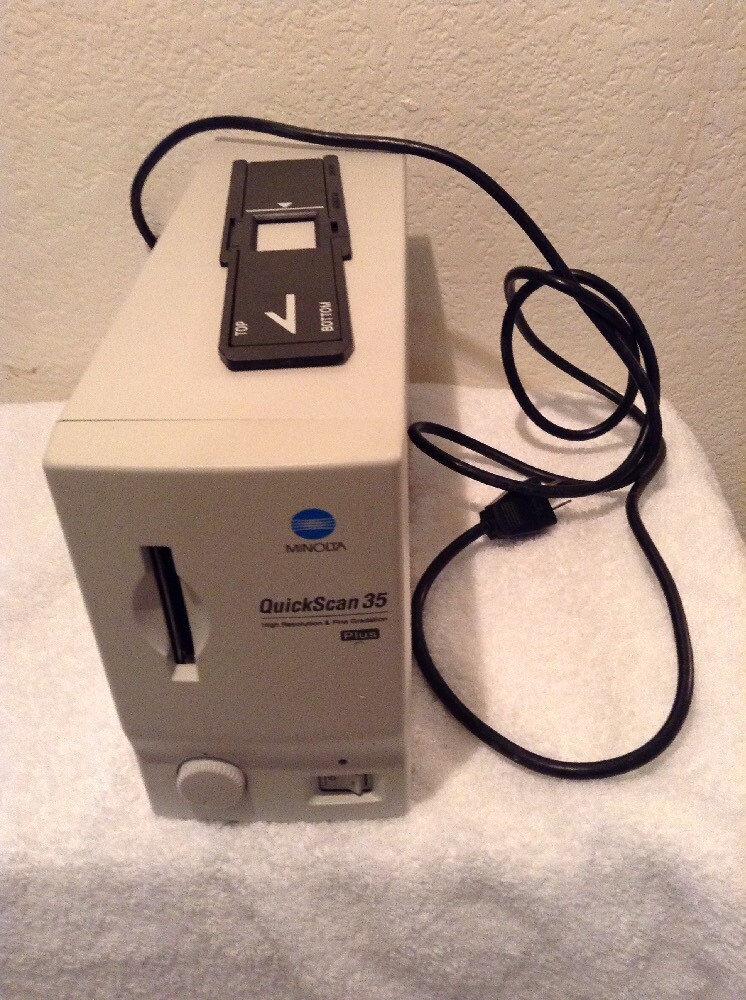 Minolta QuickScan 35 Plus High Resolution & Fine Gradation Film Scanner MAC & PC