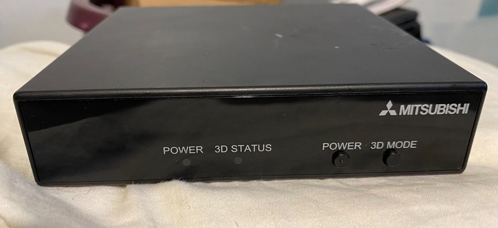 mitsubishi 3D tv adapter audio/video accessory
