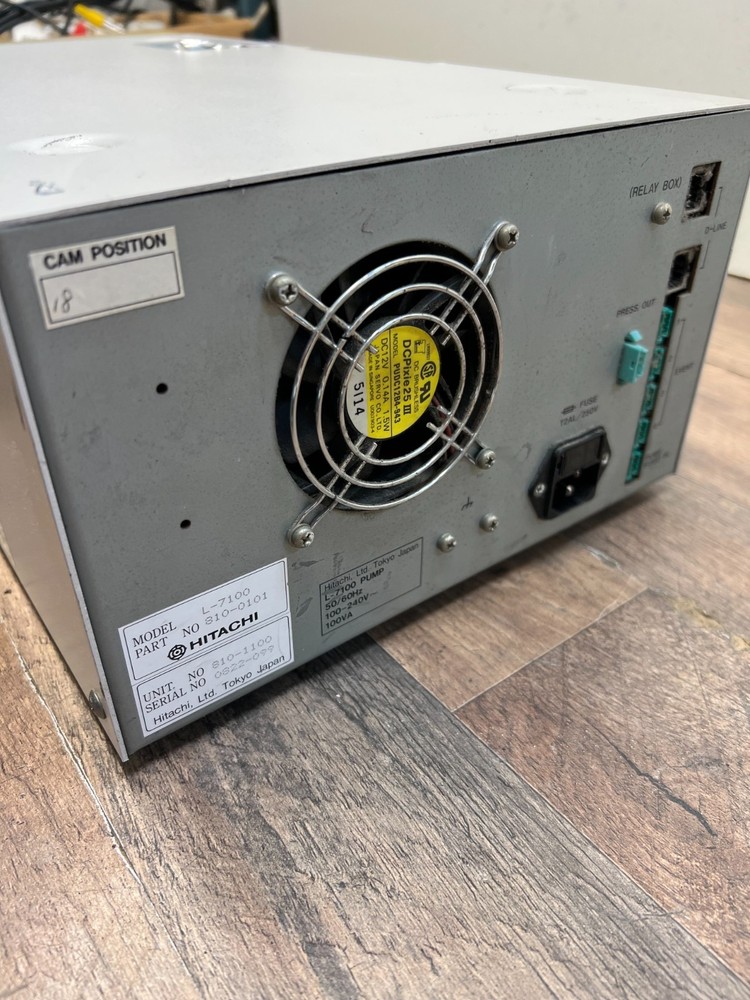 Hitachi L-7100 HPLC Pump
