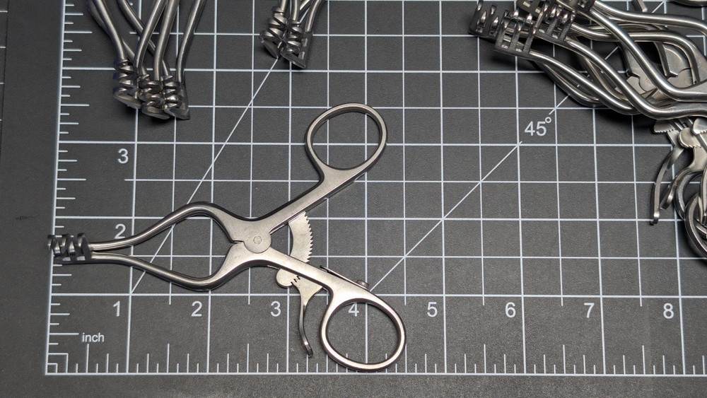 Jarit 205-140 Codman 50-5646 Weitlaner Retractor 4-1/4" Sharp Surgical