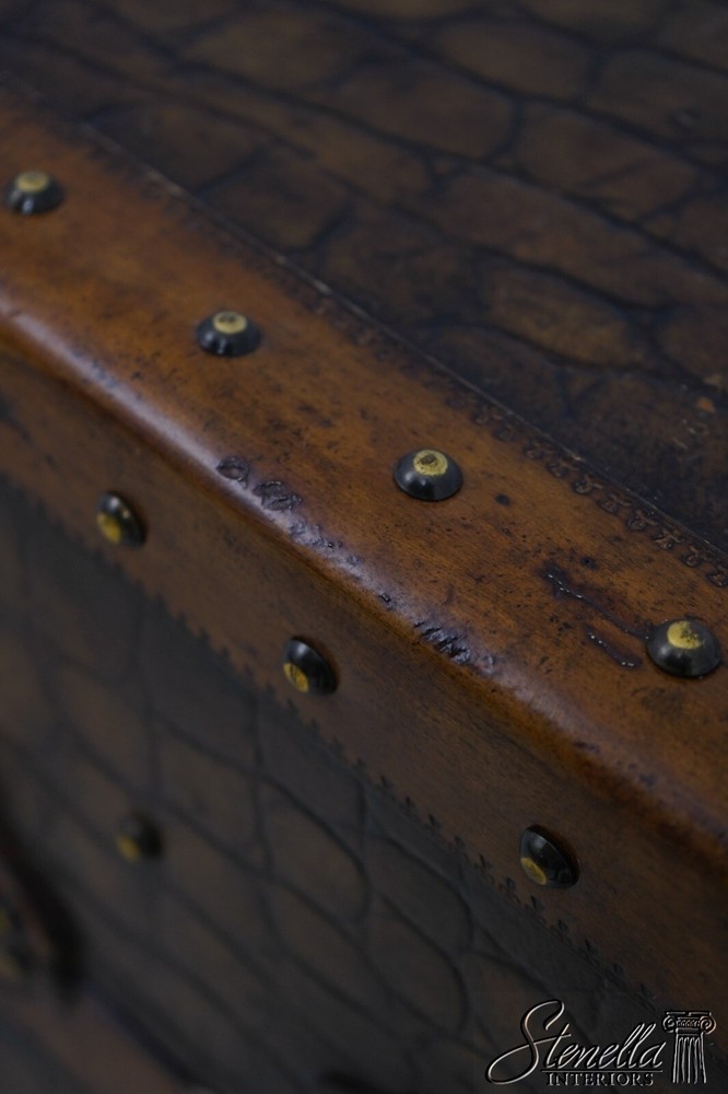 L67479: MAITLAND SMITH Gator Pattern Leather Storage Trunk
