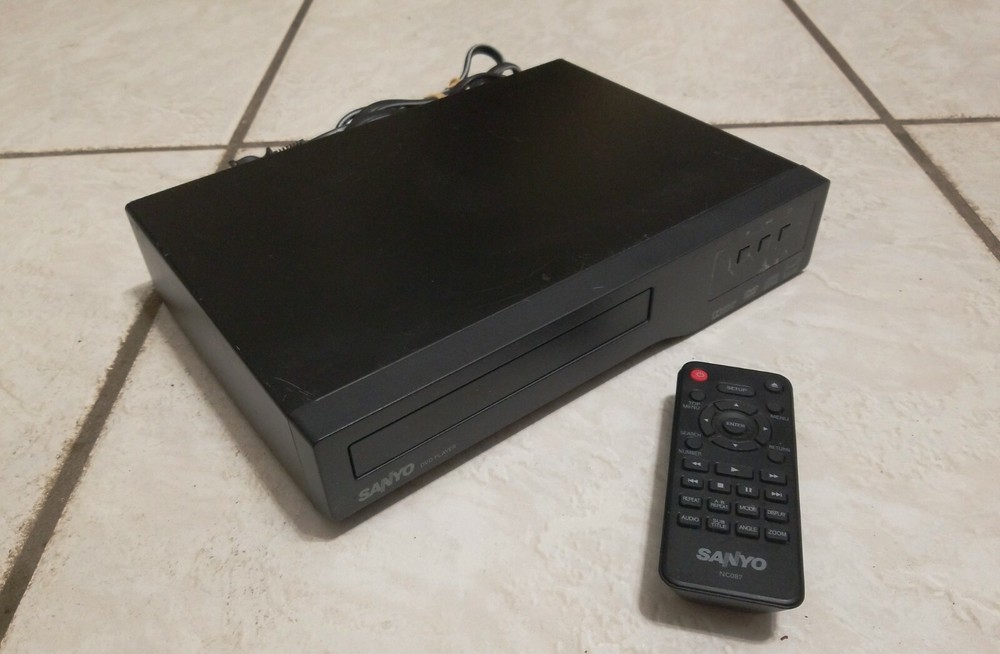 SANYO FWDP105F DVD/CD Player(remote doesn't work)