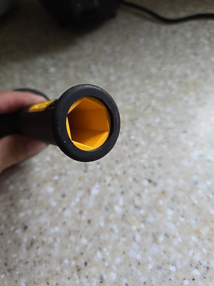 Dewalt / Black & Decker Angle Grinder D28400 series Side Handle 614796-00