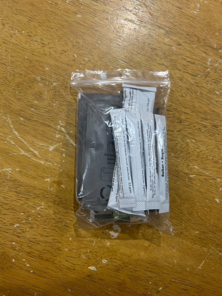 Dutch Operational Ration Code: 32 Menu #6 MRE
