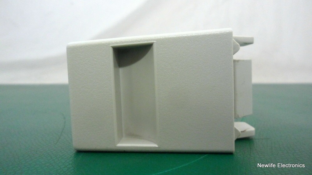 HP 5183-1865 EIA Filler Panel (Quartz Gray)