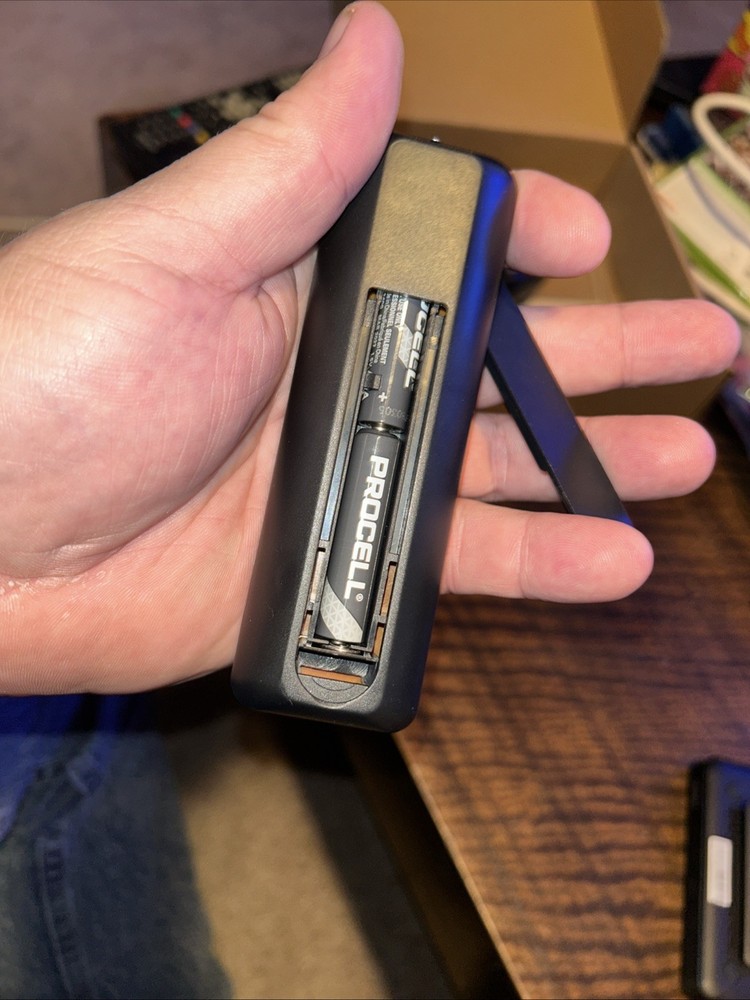 Vivitek Novo Pro Wireless Presentation Collaboration Solution