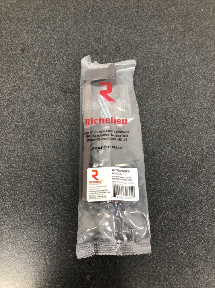 Handle Cabinet Pull from the Expression Collection - Brushed Oil-Rubbed Bronze