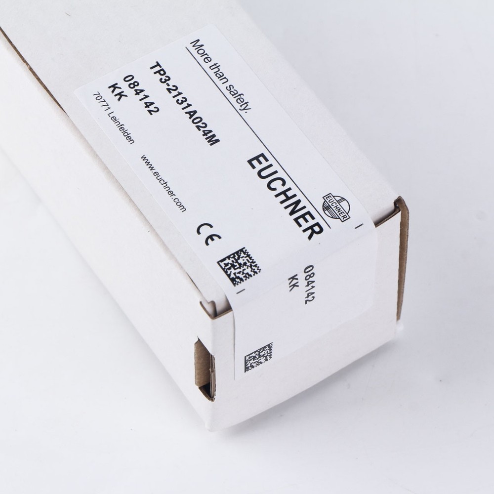1PCS NEW Euchner TP3-2131A024M 084142 Safety Switch