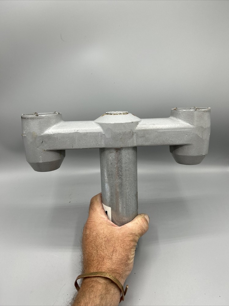 Duncan Dual Mount Bracket, Parking Meter Double Base